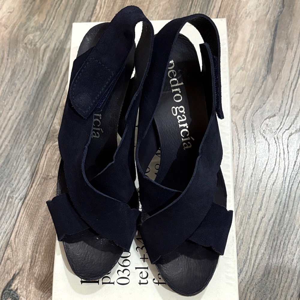 Pedro Garcia Navy Suede Leather Sandals Heels 40 US 9